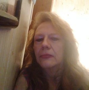 Meet your Posher, Chrys